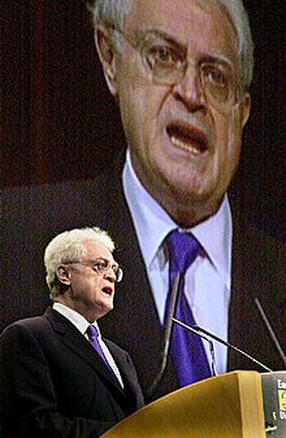 El primer ministro francés, Lionel Jospin, ayer en Lyón.