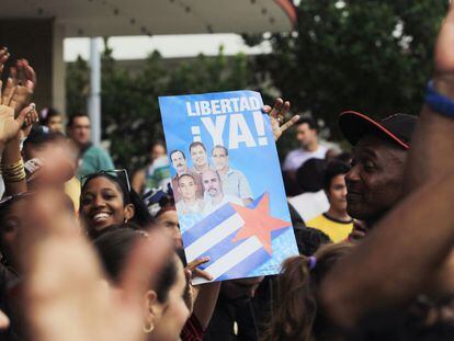 Celebração em Havana, depois do discurso de Raúl Castro.