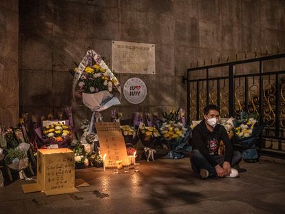 Memorial por los fallecidos por Covid-19 en Wuhan (China).