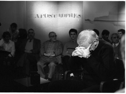El escritor checo Milan Kundera, en 1984 en 'Apostrophes', famoso programa de televisión francés.