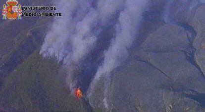 Imagen tomada el 16 de julio de 2005 por el avión de coordinación y observación del Ministerio de Medio Ambiente en Riba de Saelices (Guadalajara).