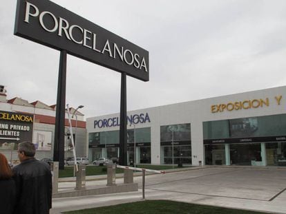 Porcelanosa anuncia el cierre de la producción el día 27 y el de sus tiendas