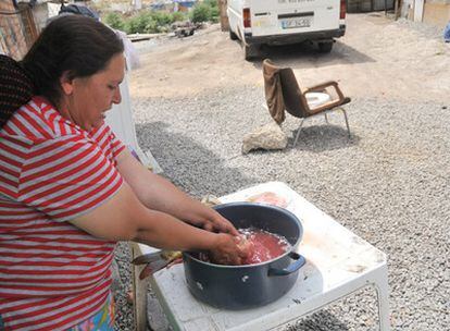 Varias familias instaladas en la Cañada Real tendrán que empezar a buscar soluciones.