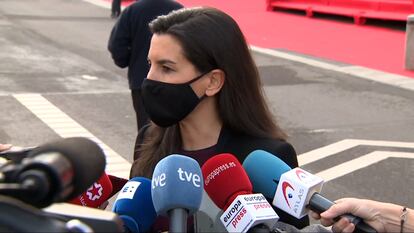Rocío Monasterio atiende a la prensa en una imagen de archivo.