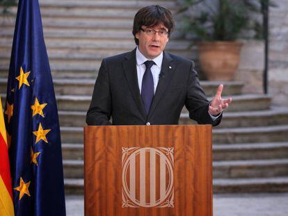L'expresident Carles Puigdemont en el seu discurs a Girona després de ser destituït.