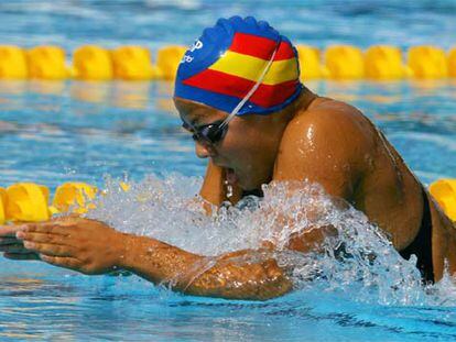 Sara Pérez, durante la final de 200 metros braza, que conquistó ayer en Almería.