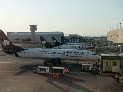 Aviones del Grupo Aeroméxico en el Aeropuerto Internacional de la Ciudad de México.