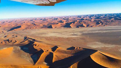 Vuelo en avioneta sobre el desierto del Namib