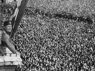 Benito Mussolini, durante la proclamación del “Imperio italiano” el 9 de mayo de 1936 en Roma.