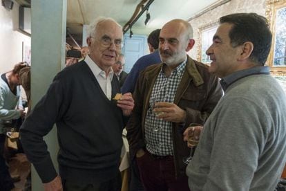 Espinàs (izquierda) ayer con Fonalleras (centro) y Ferreres.