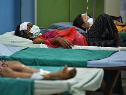 Heridos en el Hospital Sop Moei (Mae Hong Son, Tailandia) que huyeron de ataques aéreos en Myanmar en noviembre de 2022.