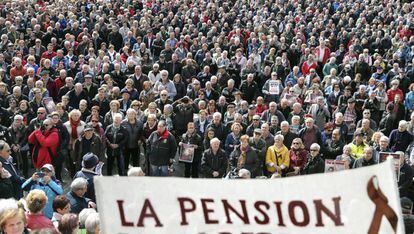 Pensionistas durante una concentración en Bilbao. 