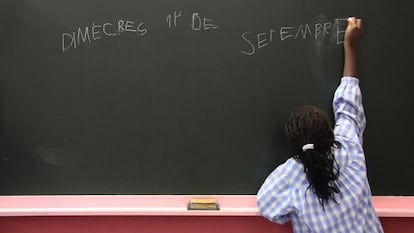 El ministro José Ignacio Wert ha generado polémica al decir que quiere españolizar a los alumnos catalanes.