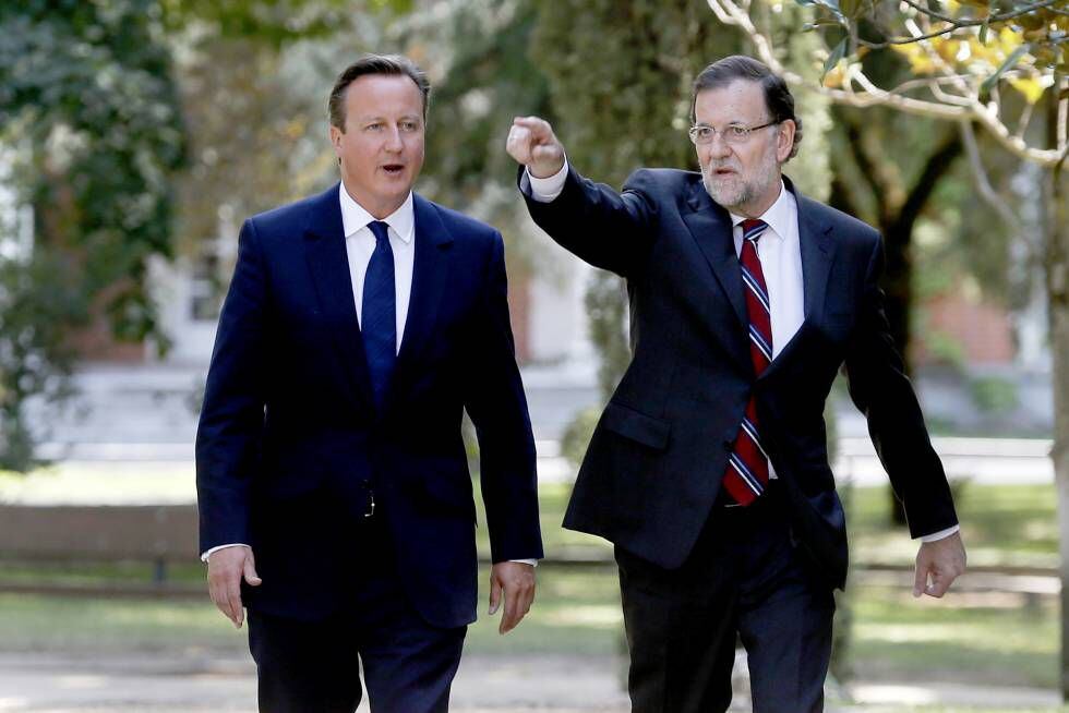 El presidente del Gobierno, Mariano Rajoy, y el primer ministro británico, David Cameron, en una imagen de 2015.