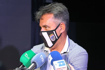 El presidente de CD Badajoz, Joaquín Parra, el pasado mes de mayo.