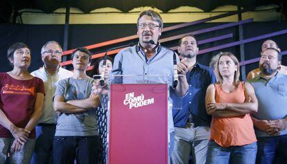 El cap de llista d&#039;En Com&uacute; Podem, Xavier Dom&egrave;nech, la nit electoral.