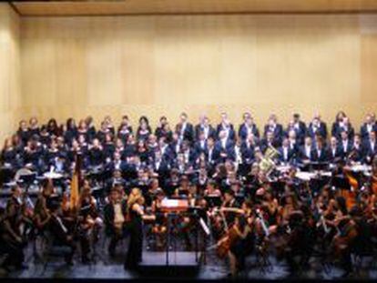 Cor y Jove Oquestra de la Generalitat en un concierto