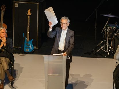 El padre Francisco de Roux, presidente de la Comisión de la Verdad, durante el evento de la entrega del informe final, en Bogotá, el 28 de junio de 2022.
