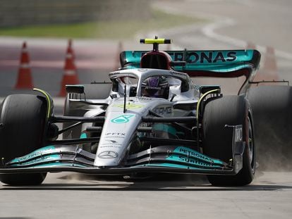 Lewis Hamilton este sábado en el circuito de Bahréin