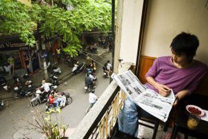 Desayuno en el Cafe Nang, en el barrio antiguo de Hanoi (Vietnam).