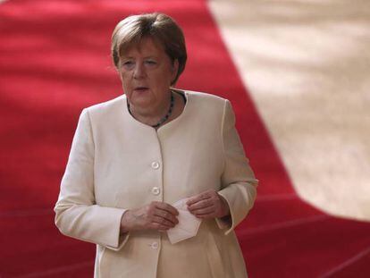 La canciller alemana Angela Merkel, a su llegada a una de las sesiones de la cumbre.