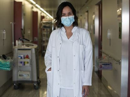 María Lacueva, enfermera supervisora de Cardiología y Hemodinámica en el Hospital de Sant Pau de Barcelona.