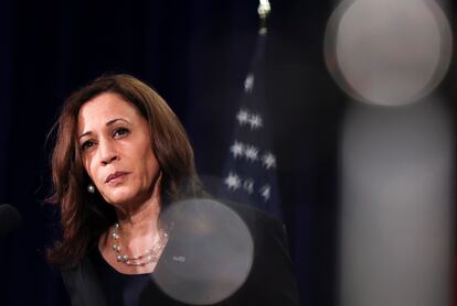 La vicepresidenta de Estados Unidos, Kamala Harris, en una aparición en Hanoi, Vietnam.