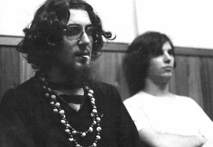 Pau Riba amb el músic Toti Soler, durant la gravació del famós disc 'Dioptria', el 1969.