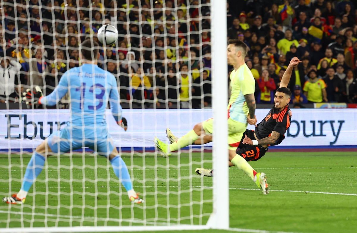 España – Colombia, en directo | Muñoz adelanta a Colombia con un remate acrobático (0-1) | Fútbol | Deportes