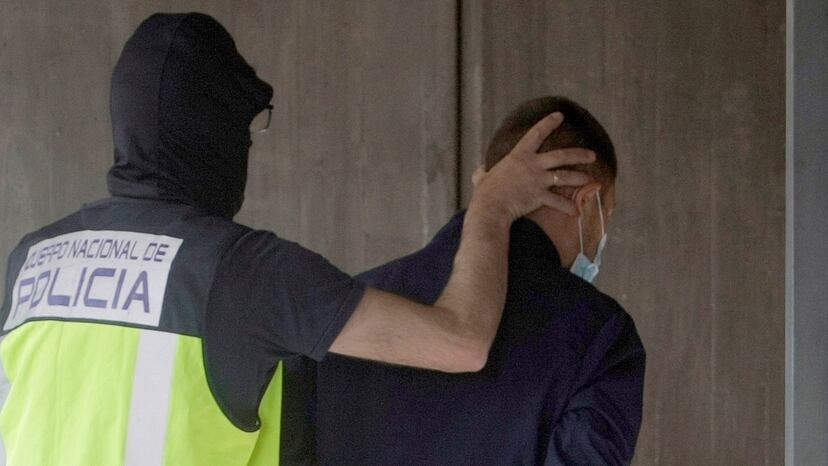 Samuel Luiz: La jueza envía a prisión a tres de los detenidos por la paliza mortal a Samuel Luiz | Sociedad | EL PAÍS