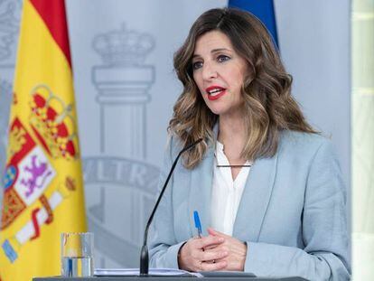 La ministra de Trabajo, Yolanda Díaz, este viernes tras el Consejo de Ministros.