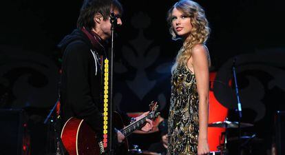 Martin Johnson y Taylor Swift.