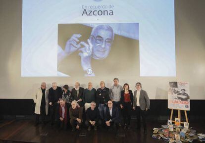 Foto de familia al finalizar el homenaje que la Academia de Cine rinidó a Rafael Azcona.