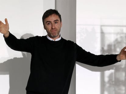 Si en tu quiniela marcaste la casilla de Raf Simons, has ganado