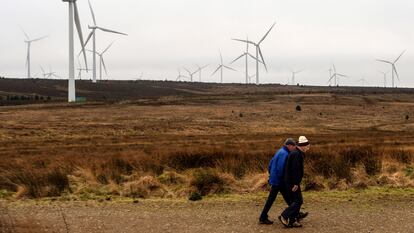 Turbinas eólicas de ScottishPower, en el parque eólico Whitelee, en Eaglesham Moor, al suroeste de Glasgow (Escocia).