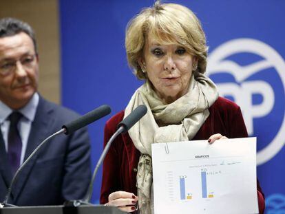 Esperanza Aguirre y Henríquez de Luna durante una rueda de prensa en noviembre.