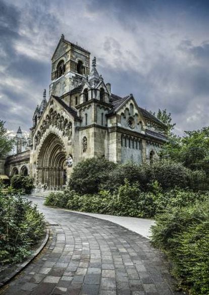 Iglesia de Jak, en el castillo de Vajdahunyad, en Budapest.