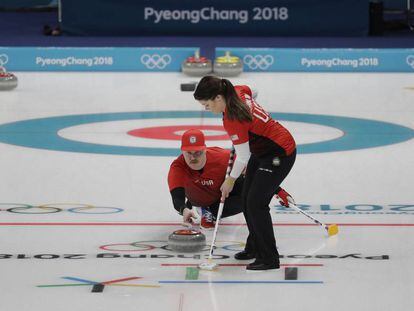 Matt y Becca Hamilton, del equipo de Estados Unidos, en Pyeongchang.