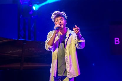 Blas Cantó, durante una actuación el jueves en el Teatro Monumental de Madrid en el acto de despedida antes de viajar a Róterdam.