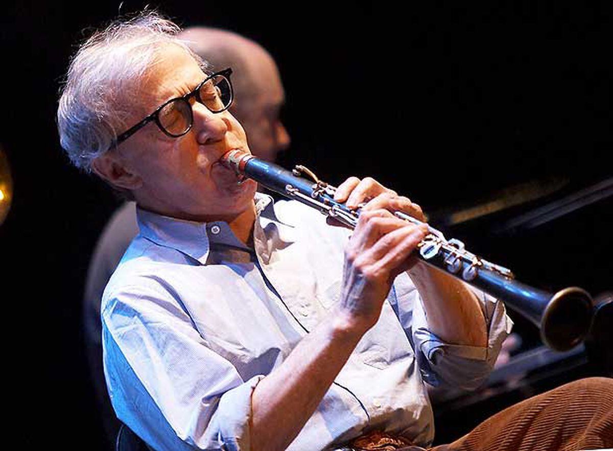 Woody Allen toca el Cultura EL PAÍS