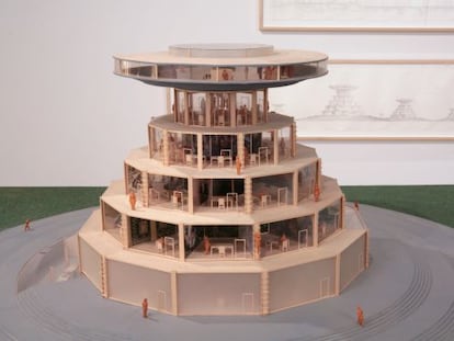 &#039;Campus o la Babel del conocimiento, 2002-2004&#039; de Carlos Garaicoa.