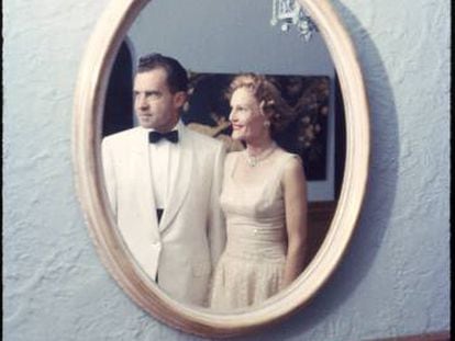 Richard Nixon y su esposa Pat en 1958.