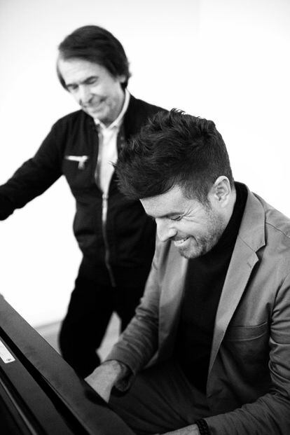 Raphael y López han estado trabajando durante un año y medio en la composición de 'Victoria'.