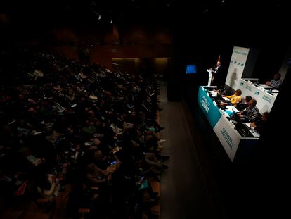 El secretario general de JxCat, Jordi Turull, durante su intervención en la reunión del consejo nacional del partido que se celebra este sábado en El Morell (Tarragona).