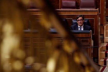 El ministro de Sanidad, Salvador Illa durante el pleno del Congreso de de hoy.