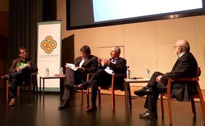 De izquierda a derecha, Alberto Salcedo Ramos, Jaime Abello, Darío Arizmendi y Rosental Alves, en la charla sobre García Márquez en Austin.