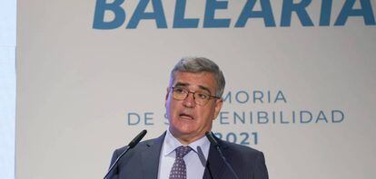 El presidente de Balèaria, Adolfo Utor, durante la presentación de resultados de 2021.