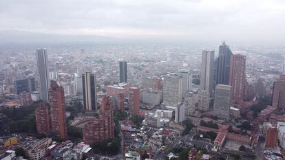 Una imagen panorámica del centro de Bogotá.