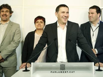 Otegi i membres de la seva coalició al Parlament de Catalunya.