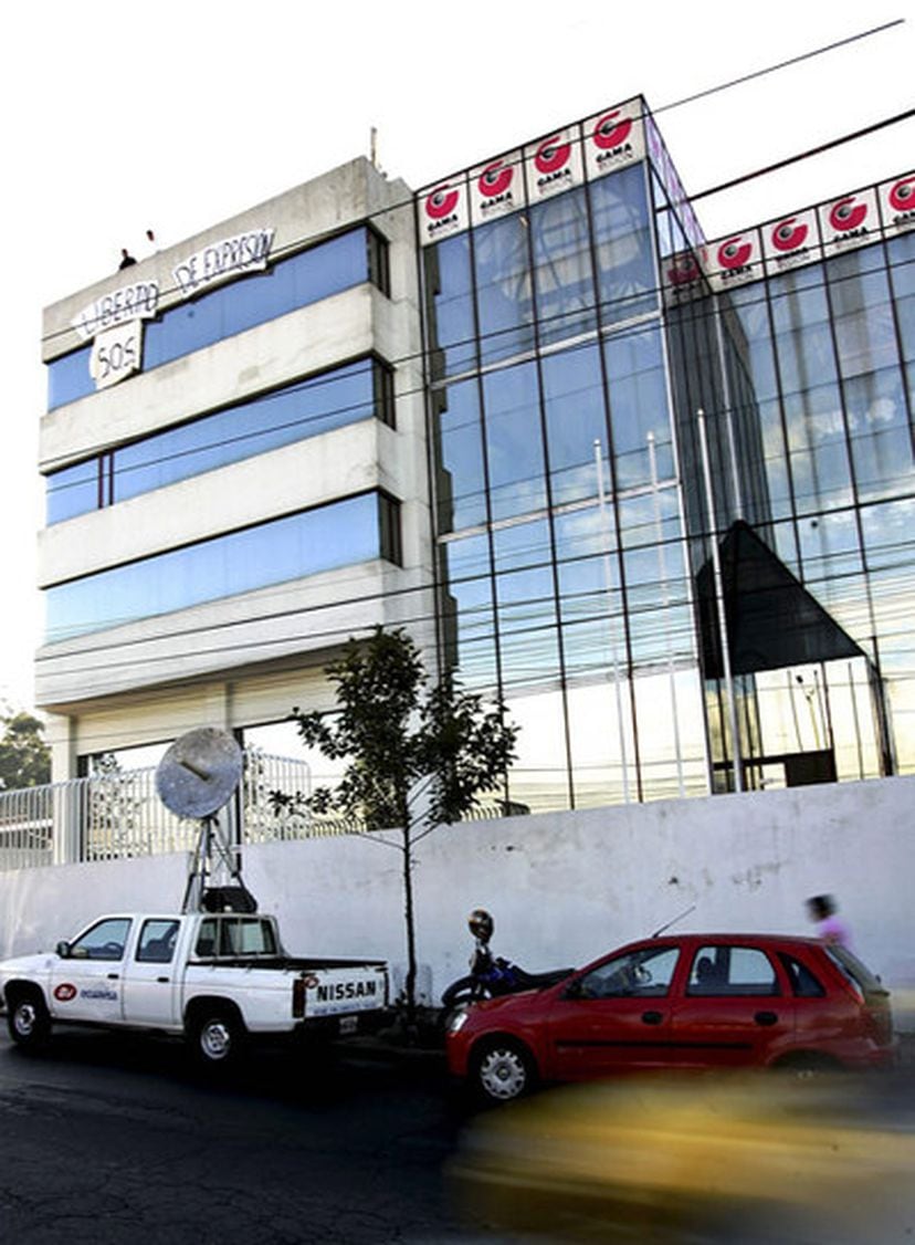 El Gobierno de Ecuador interviene dos canales de televisión